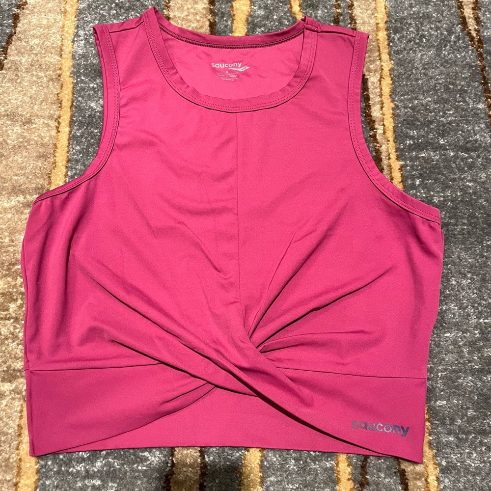 Saucony athletic crop top